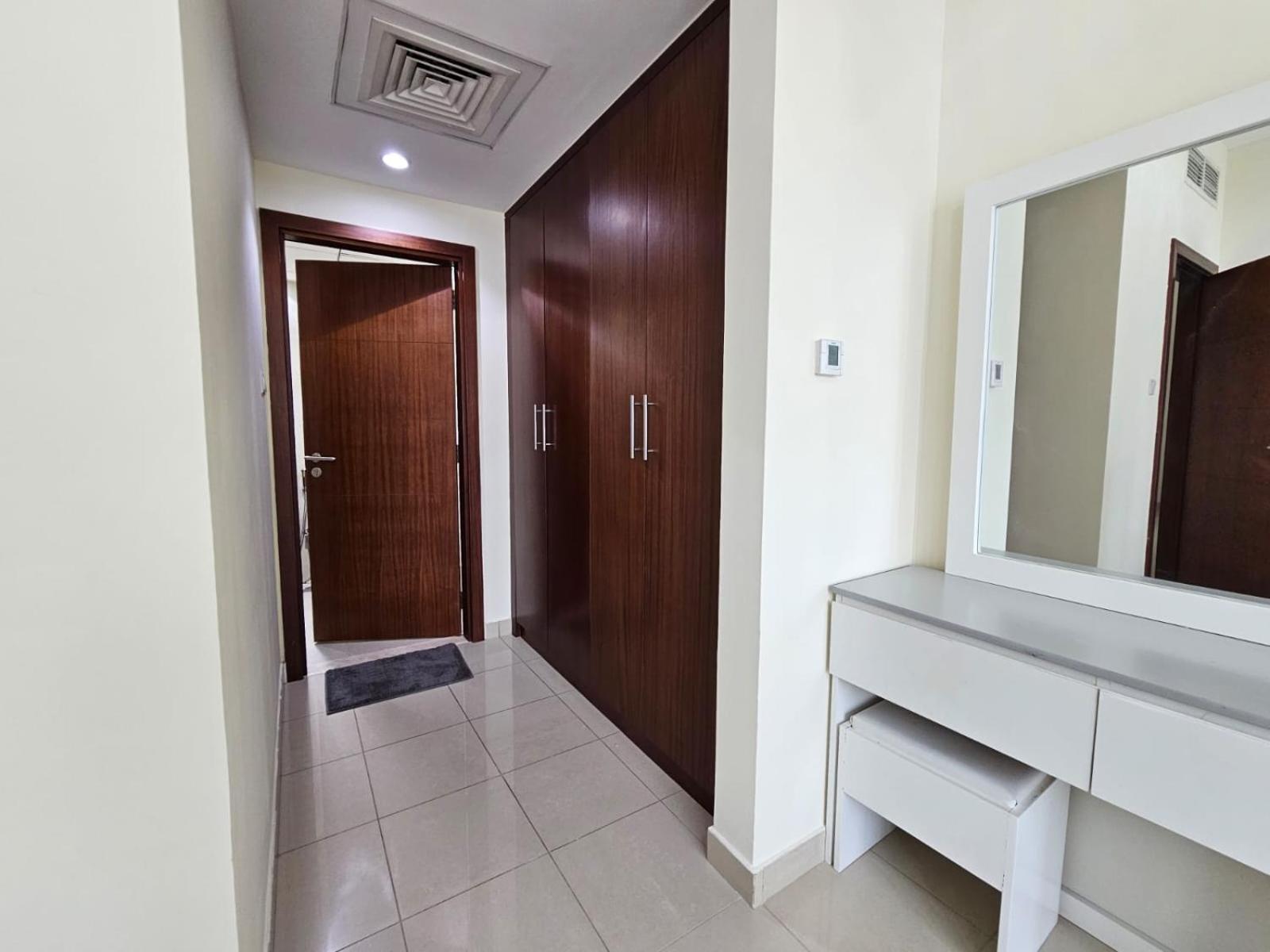 Trinity Holiday Homes - Standpoint Tower Downtown Dubai Ngoại thất bức ảnh