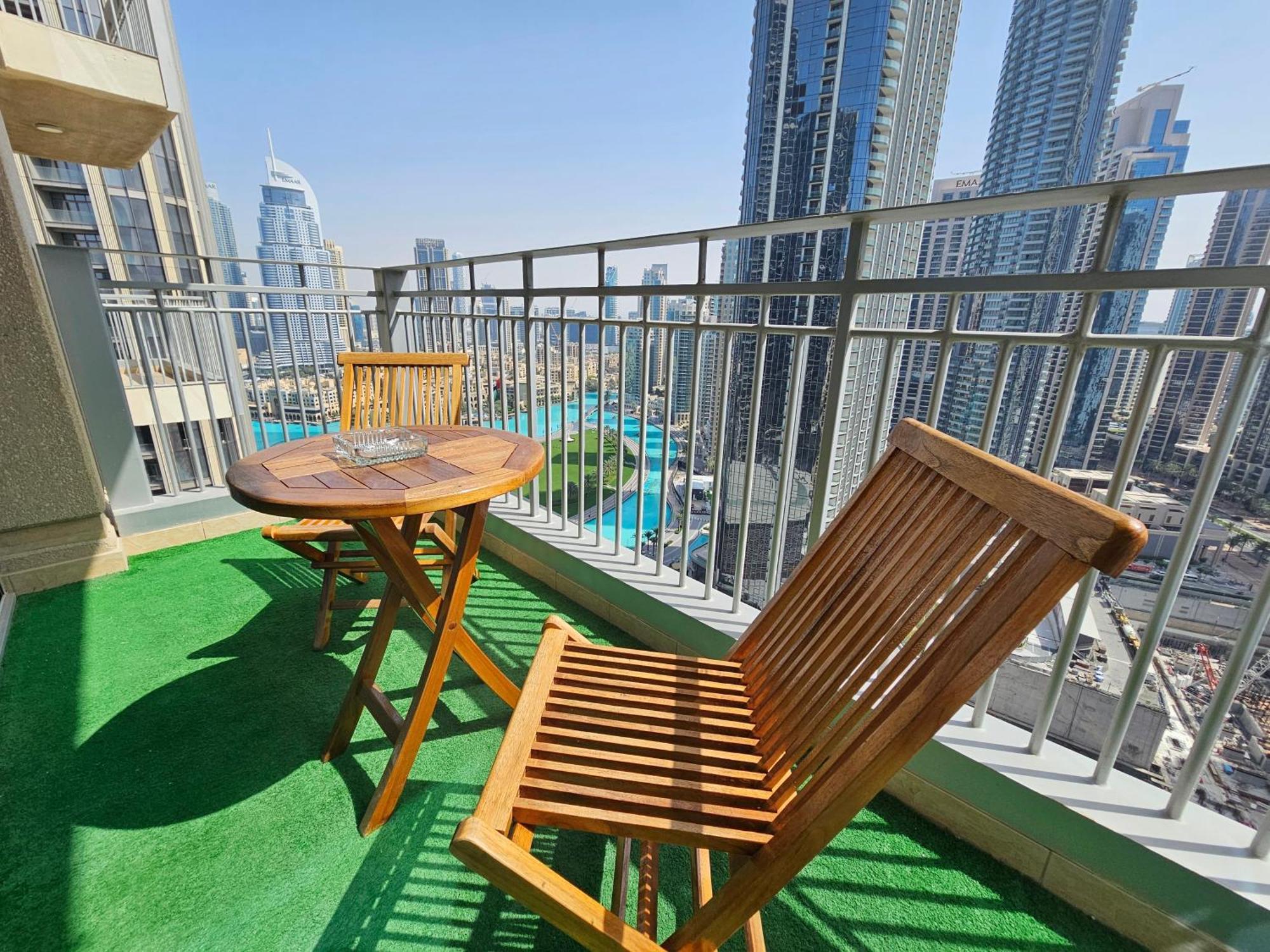 Trinity Holiday Homes - Standpoint Tower Downtown Dubai Ngoại thất bức ảnh