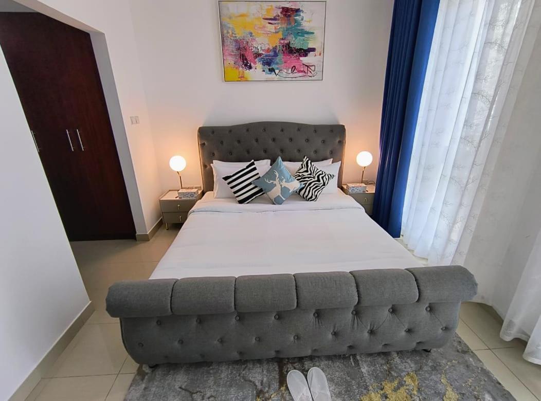 Trinity Holiday Homes - Standpoint Tower Downtown Dubai Ngoại thất bức ảnh