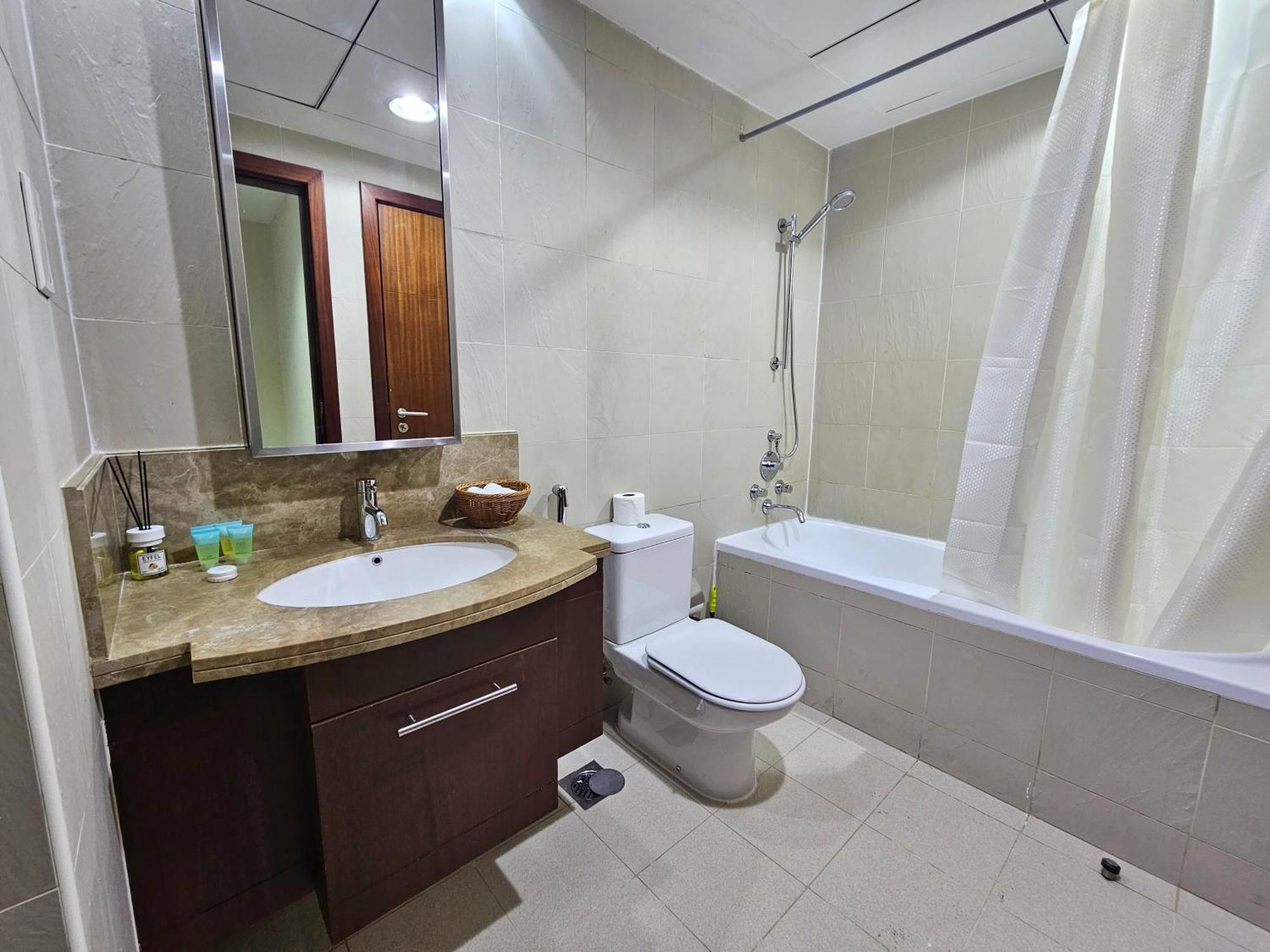 Trinity Holiday Homes - Standpoint Tower Downtown Dubai Ngoại thất bức ảnh